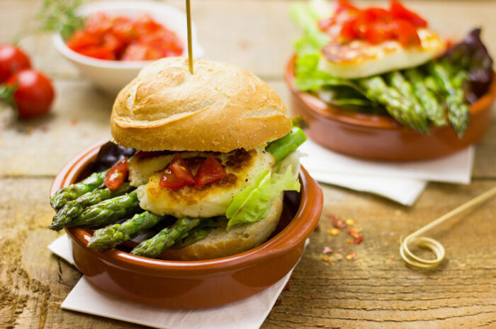 Veggie-Burger: frisch und saftig nach eigenem Gusto